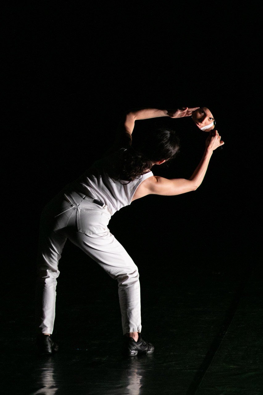Ballad — lumière : Florian Leduc. Mise en scène : Lenio Kaklea, 2019. Photo 4 sur 4.