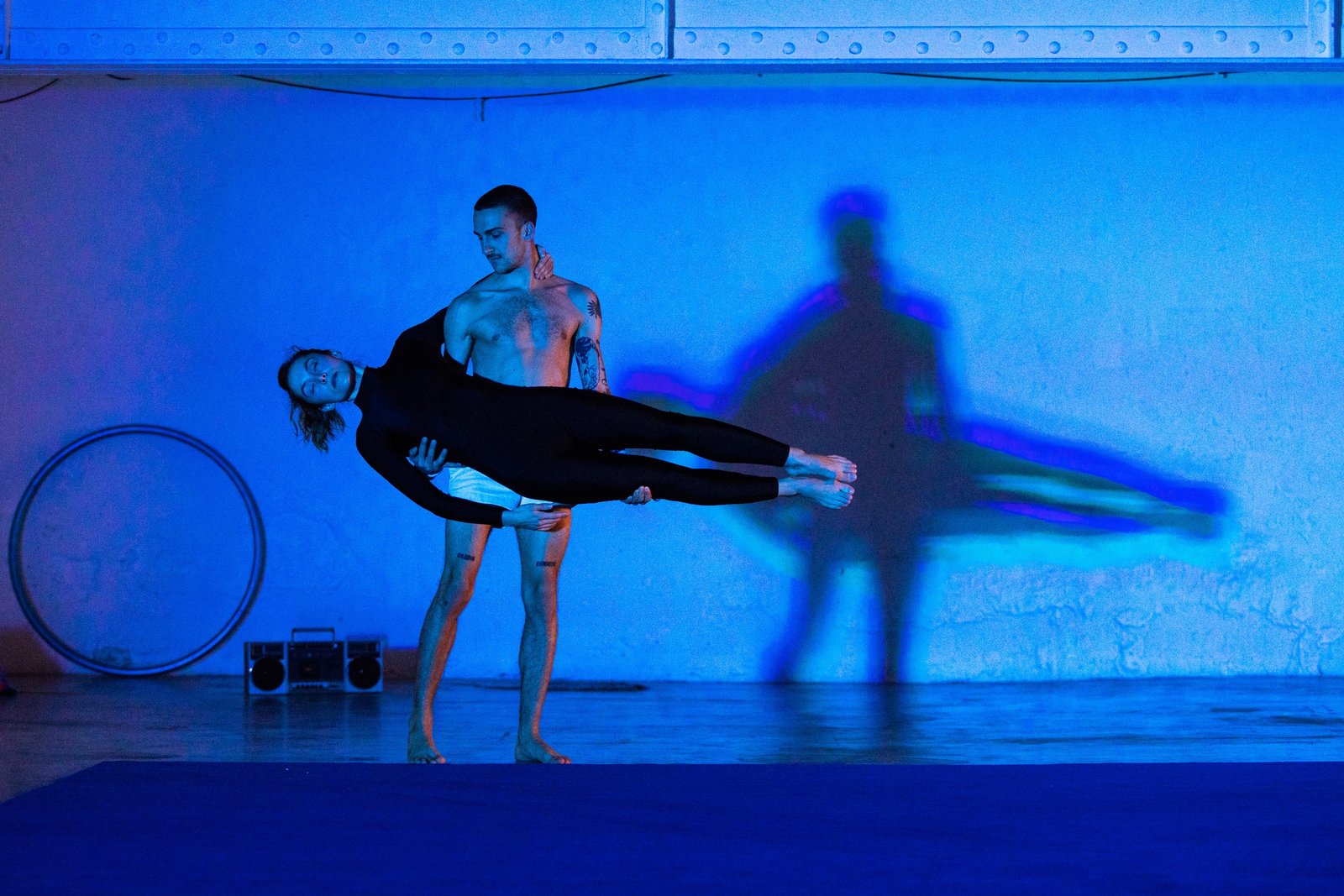 Dirty Dancers — lumière : Florian Leduc. Mise en scène : Chirescu · Schaller · Pautasso, 2018. Photo 1 sur 10.