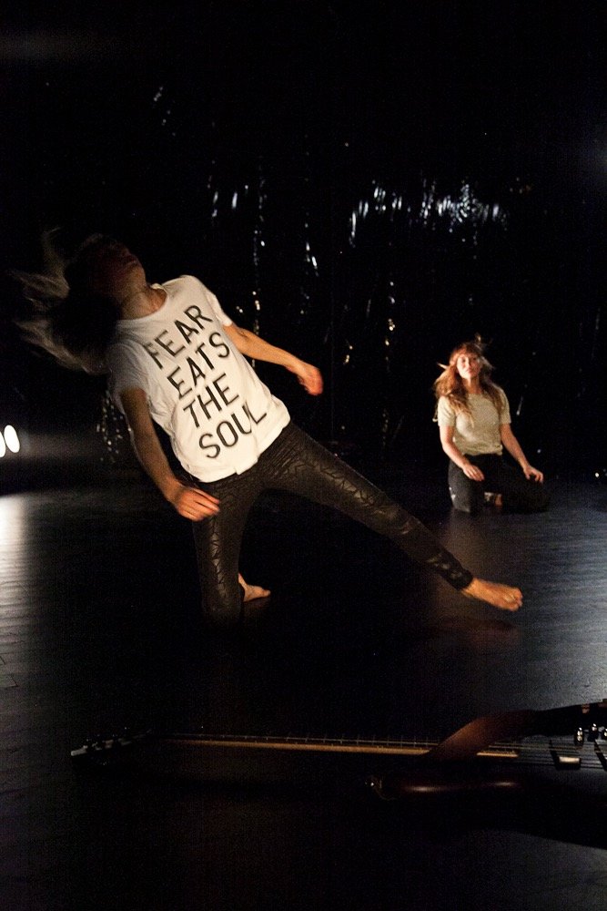Last Plays — scénographie et lumière : Florian Leduc. Mise en scène : Lucie Eidenbenz, 2014. Photo 5 sur 5.