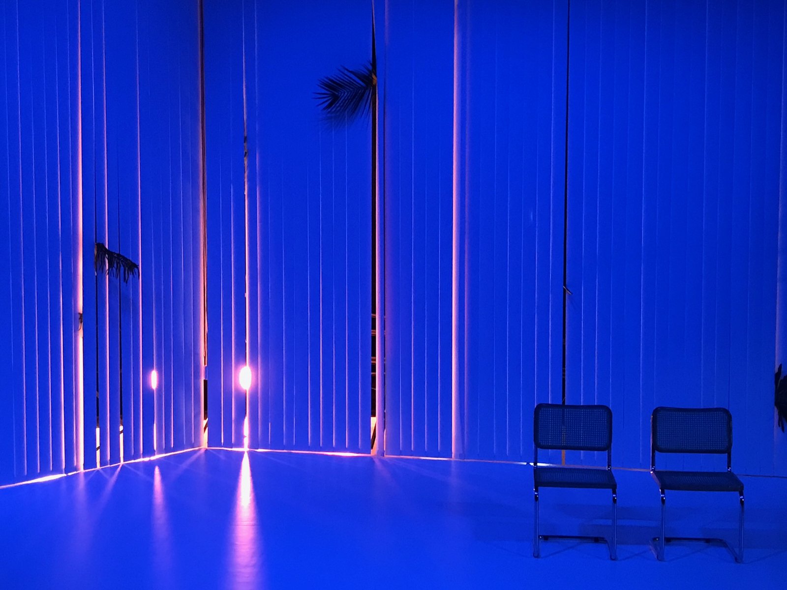 Rencontre avec Pierre Pica — set & lighting design by Florian Leduc, directed by Émilie Rousset, 2018, photo 7 of 10