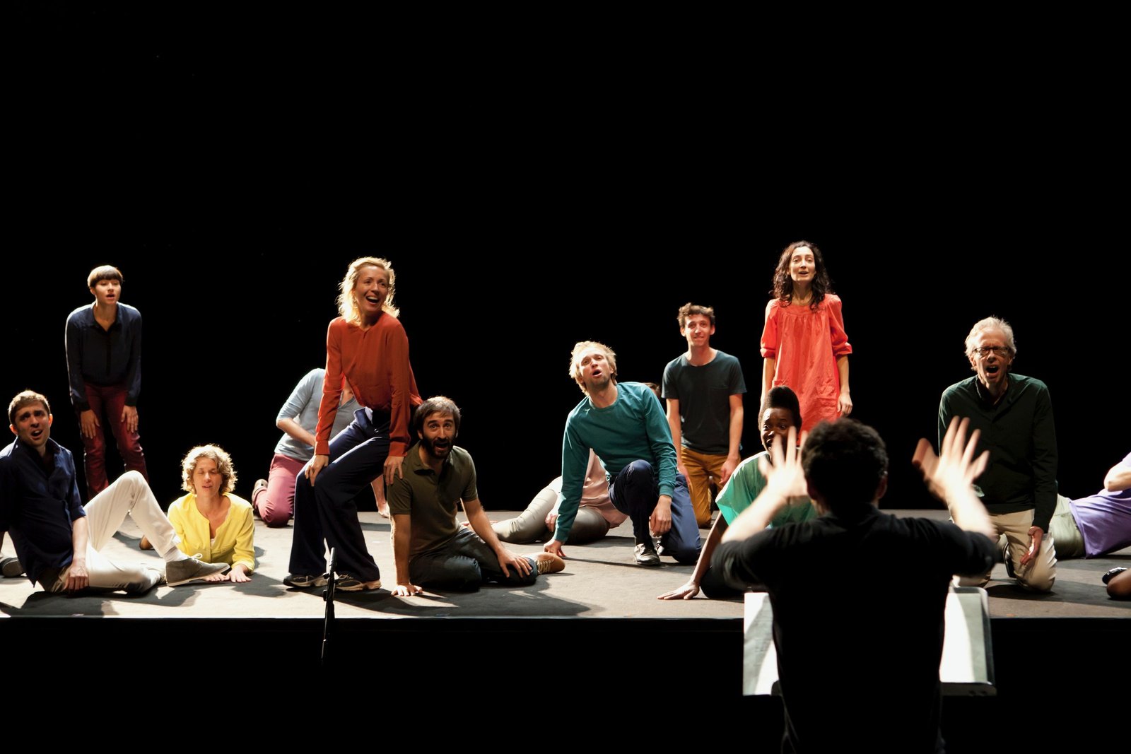 Suite n°1 — set & lighting design by Florian Leduc, directed by Joris Lacoste, 2013, photo 5 of 5