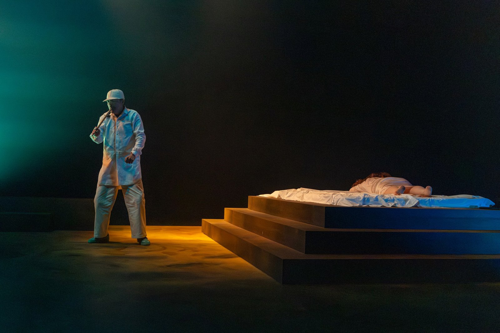Tabou — lumière : Florian Leduc. Mise en scène : Jean-Daniel Piguet, 2026. Photo 2 sur 7.