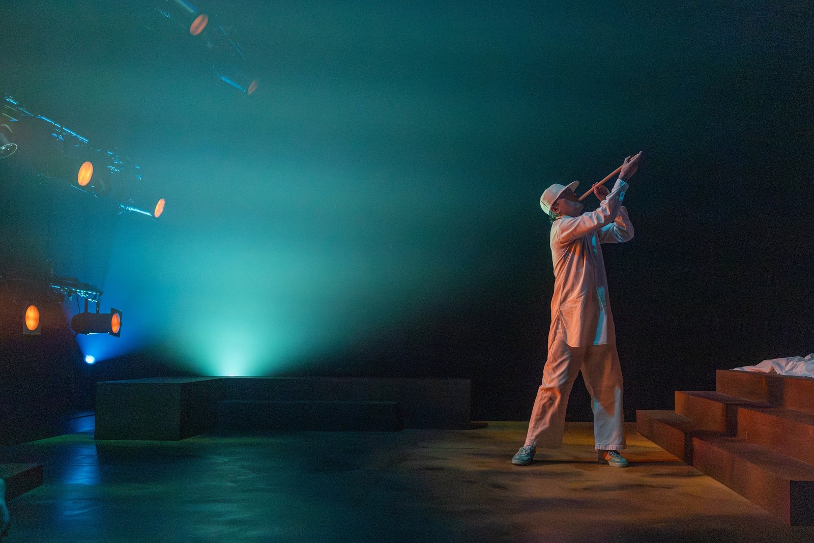 Tabou — lumière : Florian Leduc. Mise en scène : Jean-Daniel Piguet, 2026. Photo 7 sur 7.